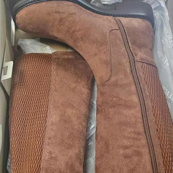 Kenneth Cole Reaction Women's Lionel Tall Boots Size 7.5 Caremel Cafe NWT - Picture 7 of 7